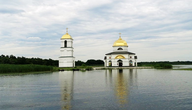10-ukrainskix-ostroviv-yaki-varto-vidvidati-12